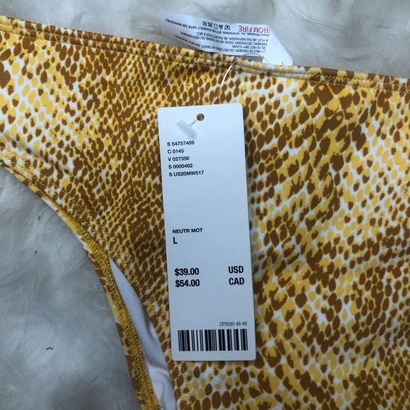 Out From Under (UO) printed Bikini Bottom L NWT! - Picture 4 of 10